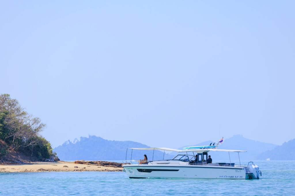 Asia-Yacht-Agency-SEA-SPRITZ-V2-21-1-1024x683